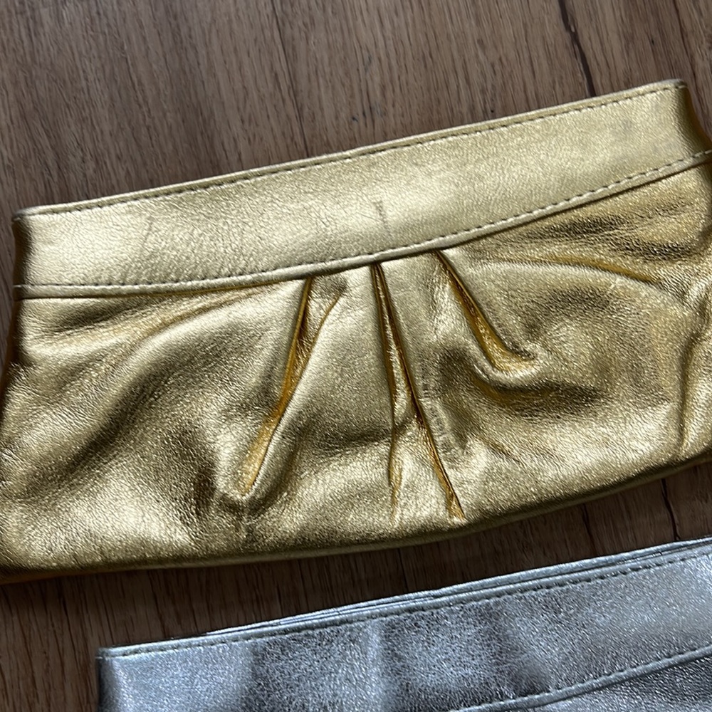 Lauren Merkin Gold Clutch NWOT - Picture 2 of 6